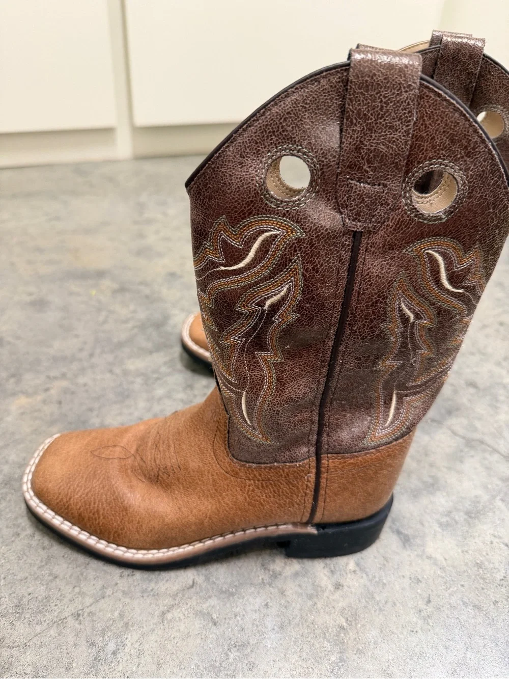 Old West Kids Cowboy Boots Brown Leather square toe size 1.5D youth unisex